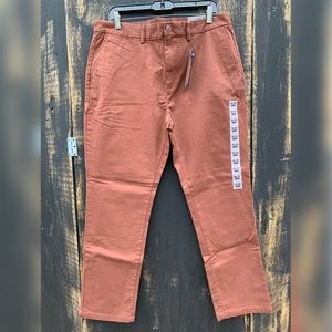 Khakis Men’s 36x30 Ultra Slim Fit NWT! Old Navy